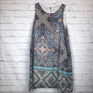 Everly Woman’s Tunic Size Small